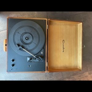 Crosley Vinyl Player - Like New